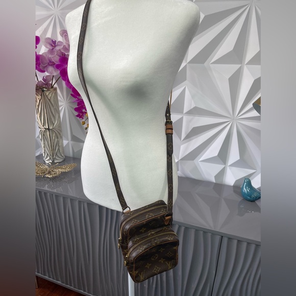 🌟AUTHENTIC🌟LOUIS VUITTON MONOGRAM AMAZON CROSSBODY BAG - Picture 4 of 12